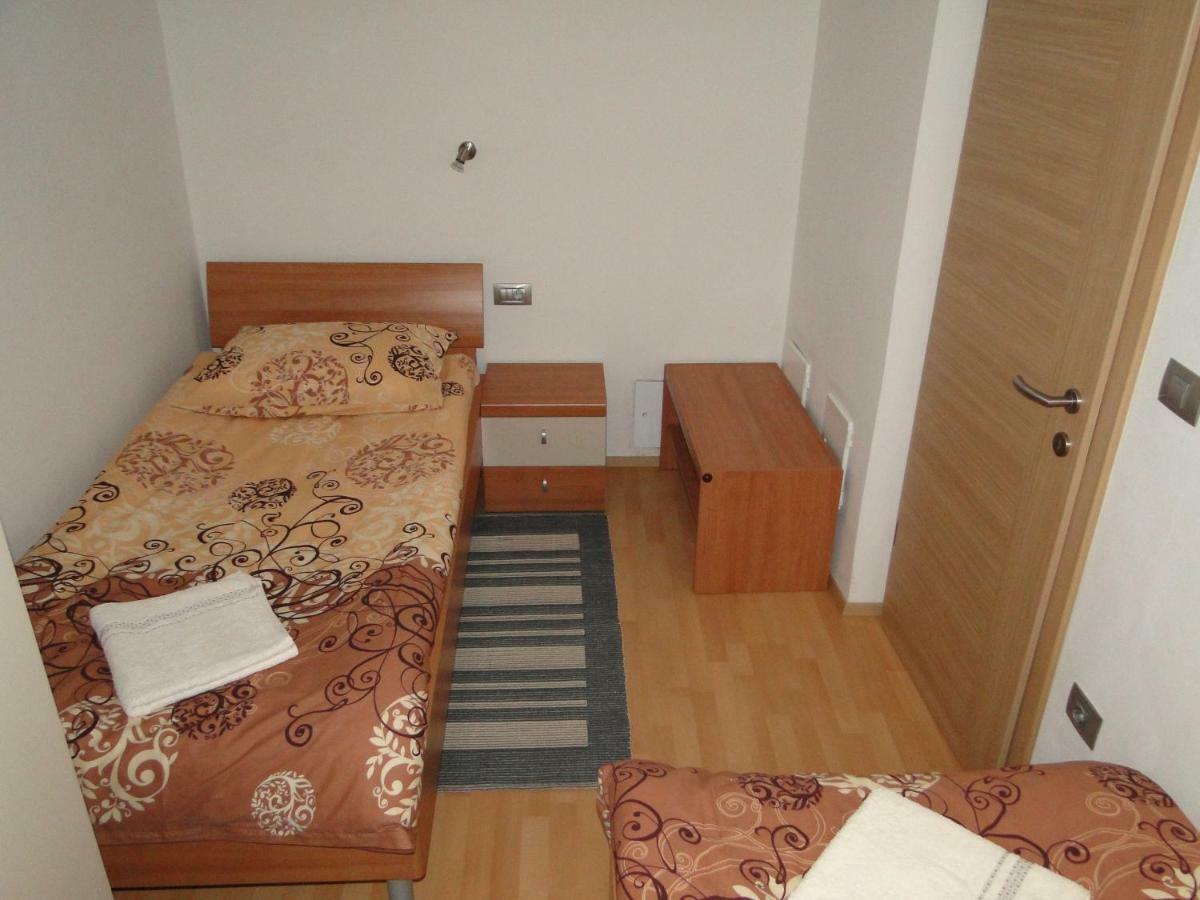 Apartma Jezero Most na Soči Eksteriør billede